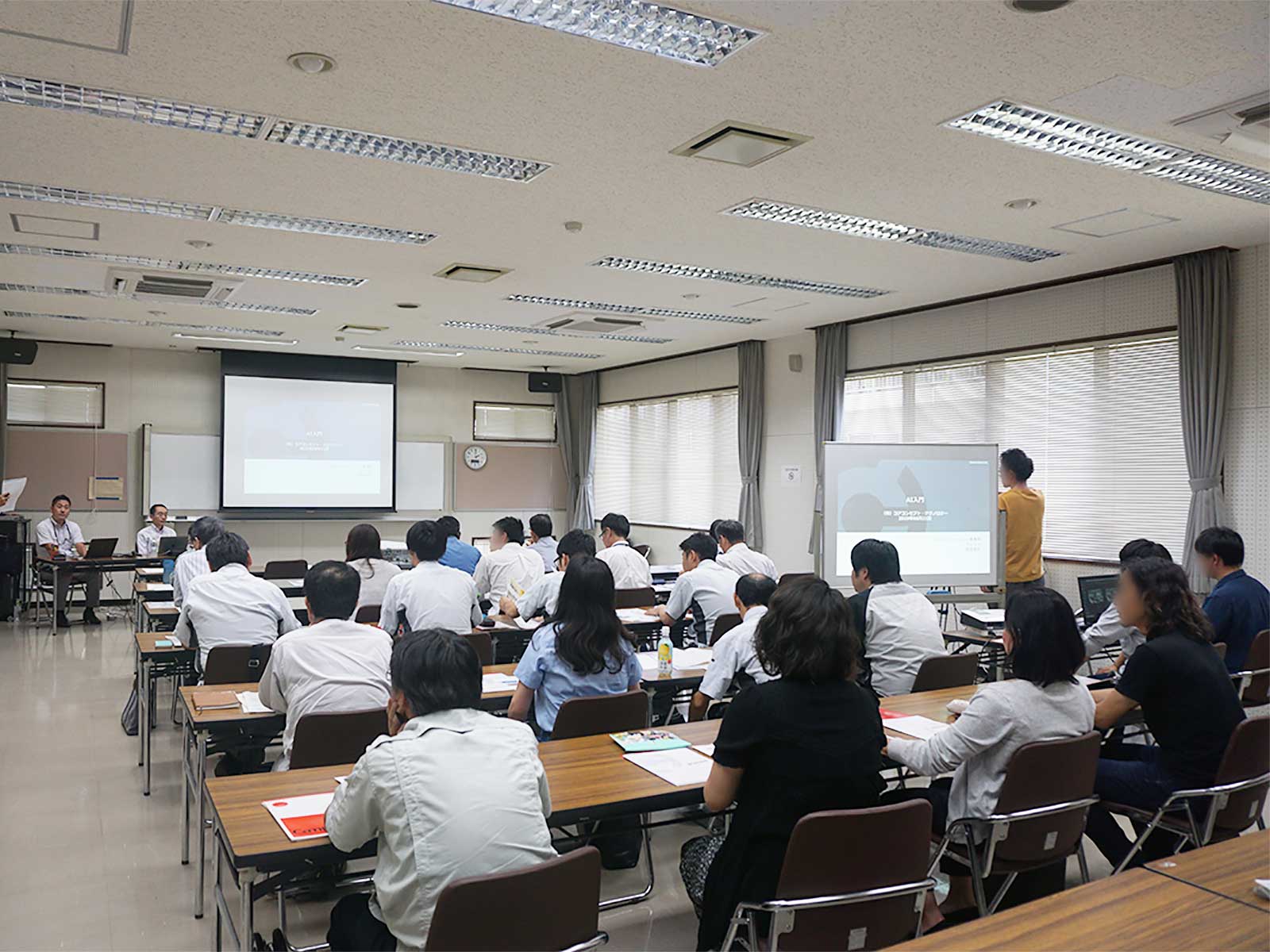 佐賀県にて「AI初めの一歩 今さら聞けない!? 製造業におけるAI/IoT」のセミナーを行いました